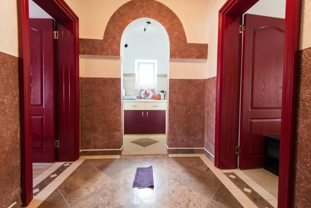 Hotel Wellness & Spa Angelo Gabriel Petrovac Buitenkant foto