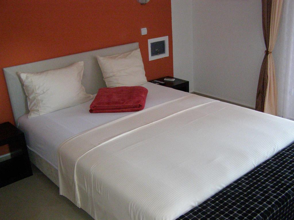 Hotel Wellness & Spa Angelo Gabriel Petrovac Kamer foto